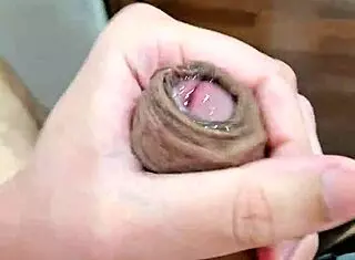 young twink jerks off solo