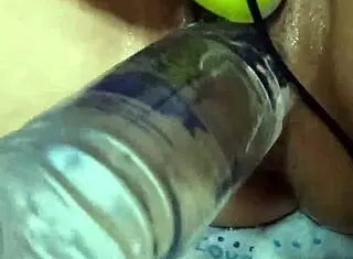 Fisting Tight Thai Pussy in Wild Asian Action 🖐️