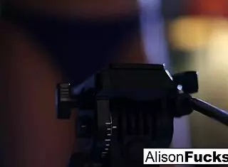 Oral-Stimulation For Reality Porn Contest