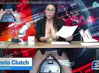 putita cachonda sucks my monster cock 😈