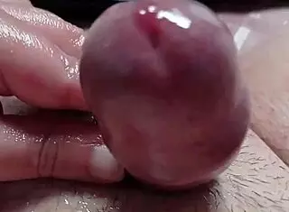 Relaxing Masturbation Session With Massage