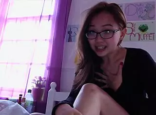 Harriet Sugarcookie shares vlog with teen amateurs and big tits