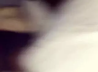 Plump bbw babe flaunts her juicy fat pussy for you. 😋🍑