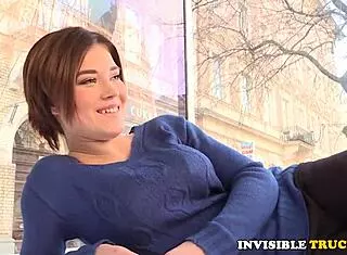 She gets her pussy fingered outdoors