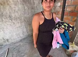 i sent laundry to the neighbor but suggested a blowjob and sex instead 😏