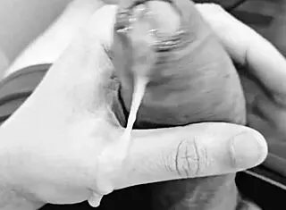 Young Brazilian Guy Cumming Solo in Homemade Video