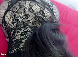 gostosa cai de boca no meu pau e soca no cuzinho gostoso - gaucholuiz e santinha safadinha 😘