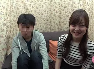 Can friends have sex? With Sara