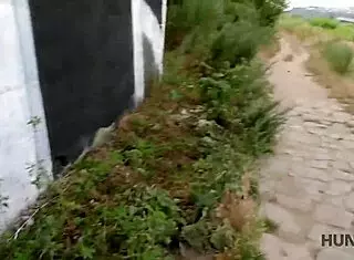 Yo, Hunt4k actress bangs cameraman while hubby watches! 😲