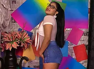 Watch Me Dance For My Boss To Jerk Off!