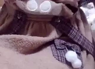 Asian guy helps with her wet pussy itch 😏