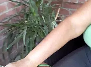 playing with my feet, but i'm so horny for pussy