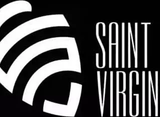 Hot milf shows her big tits