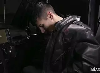 ty mitchell sucks stranger's monster cock in his car