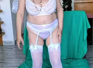 hot milf mariaold shakes her huge natural tits in sexy stockings with garter, teasing amateurs