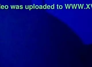 天黑了女孩想狠操一顿？