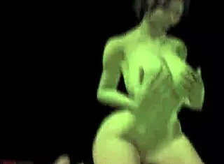 Do it to it pmv with tall huge femdom