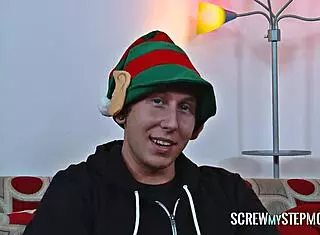 Brunette Milf Gives Christmas Oral Surprise With Blowjob And Pussy Play