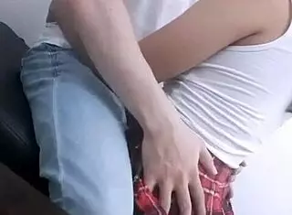 Yo babe, how does this hot school girl suck dick so good until cumshot after class?