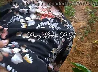 Watch this cute pinay get fucked doggystyle by the roadside?