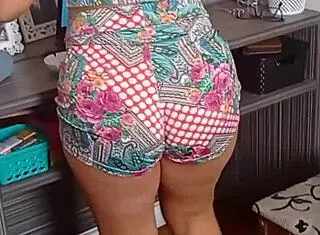 Yuri Gaúcho couple banging maid in homemade quickie