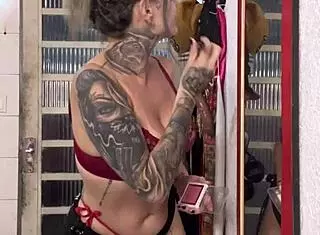 morning farting and pussy licking with tanned blonde