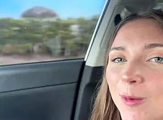 I had sex with my teen girlfriend Macy Meadows in the mall changing room