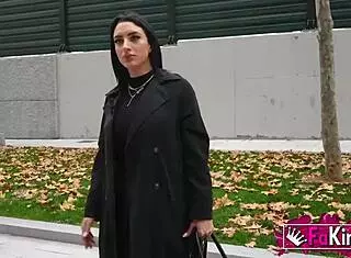 Nelia Estrada Finds New BIG COCK In Streets For Good FUCK