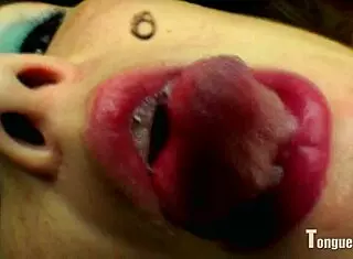 want to see sophia d spitting on my tongue in this fetish?
