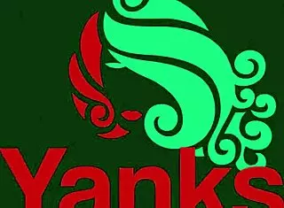 Yanks Aeryn Toying Her Pussy