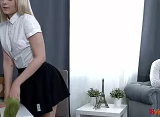 Teen 18+ Beauty Eva Barbie Gets Anally Explored in Doggy, Blowjob and Cumshot Action