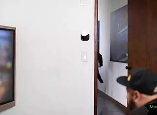 Trimmed stepmommy getting eaten out in bathtub by mother in law