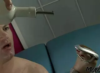 mofozo com - blonde stripper gets the cum on her pussy