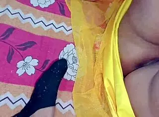 Wow, Indian bhabhi fucked hard by angry boyfriend! 😍