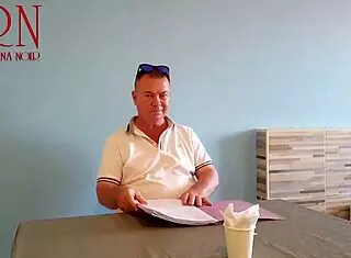 Naked Waitress In Restaurant Allows Guest To Eat From Her Navel