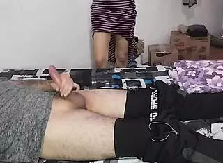 Hermanastro No Se Esperaba Que Le Hiciera Esto!