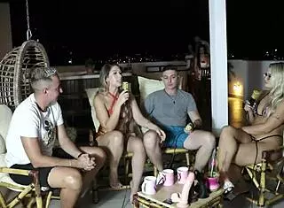 Ela Estava Noiva De Outro Quando Conheceu O Atual E Transaram Ao Ar Livre No Primeiro Encontro - Elo Cardone E Victor Mustang Sheer Red