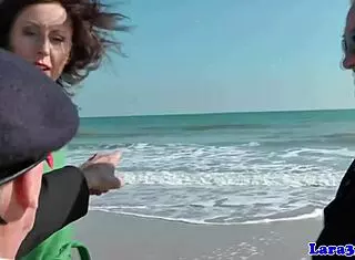 i pick up mature in stockings