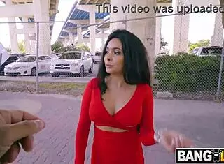 The Walk Of Shame With Aaliyah Hadid And Kyle