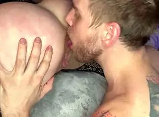 Amateur redhead gets pussy plowed in bi threesome