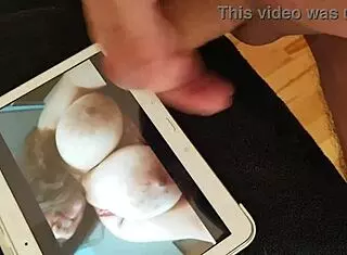 I cum on your pics, elpapi219, as a tribute.