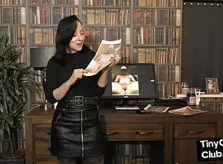 Solo Babe in Leather and Stockings Gives Dirty Talk