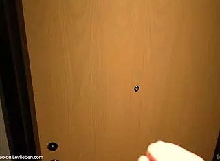 kona jade bends over for maintenance guy