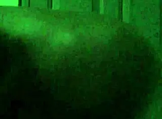 twerking naked on the beach feels so wild! 😜