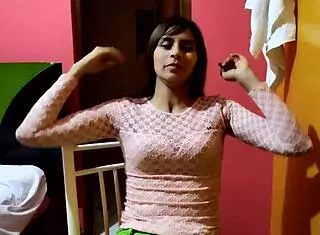 Horny latina couple fucks in therapy session!