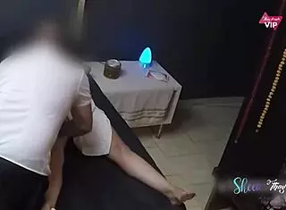 i went to the masseuse and let the camera film his naughty massage 😈