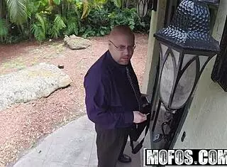 Bailey Brooke In Stockings Gets Railed Hard