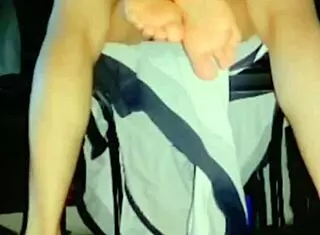 cuando estoy sola mi vecino me da verga que me encanta final me vengo a chorros final squirt orgasmo