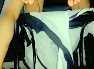 cuando estoy sola mi vecino me da verga que me encanta final me vengo a chorros final squirt orgasmo