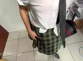 student blows professor for grade